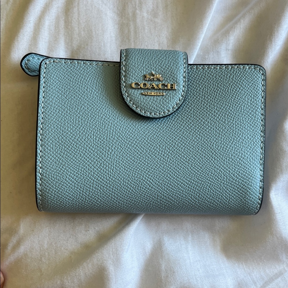 Coach Medium Compact Wallet